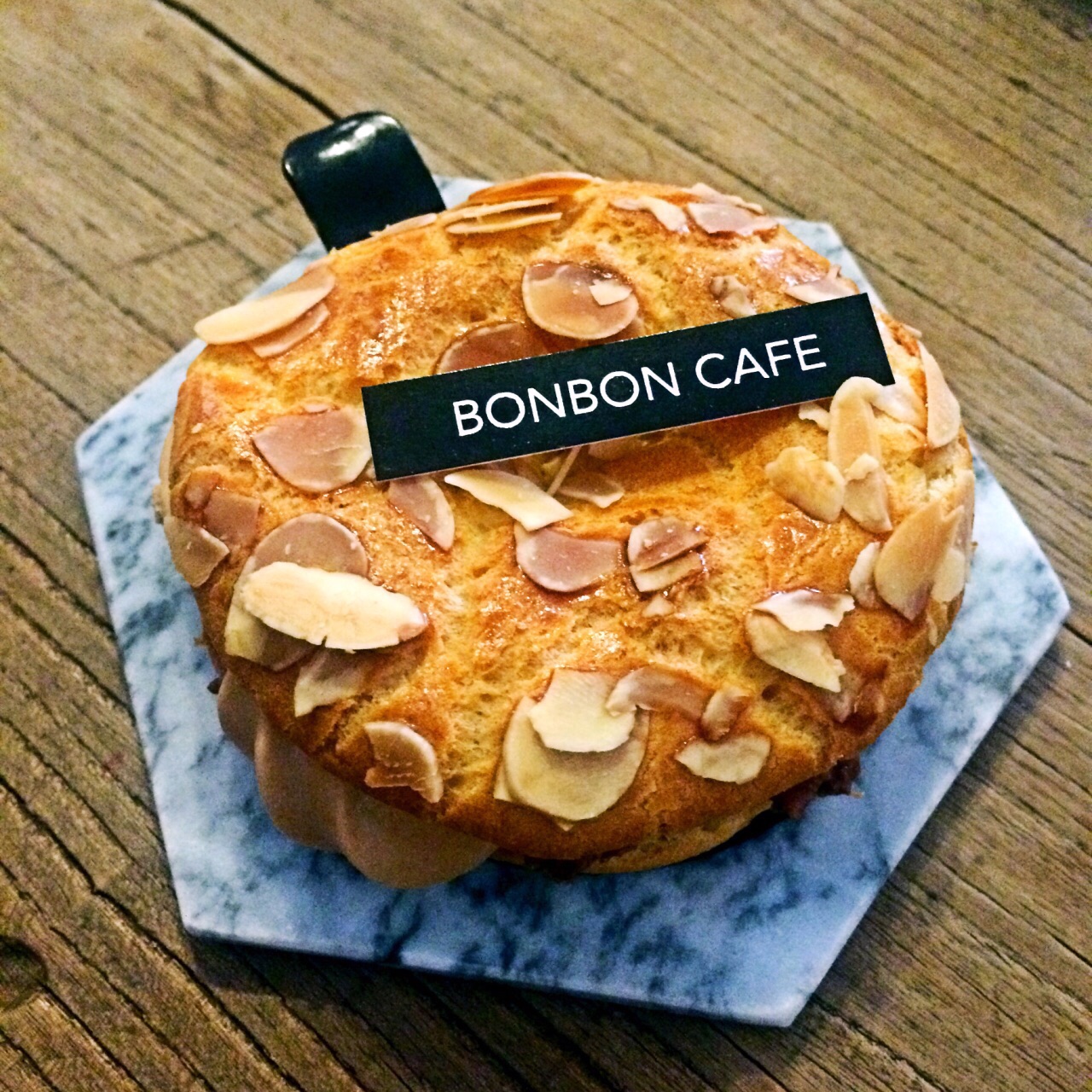 bonbon cafe 甜咖馆