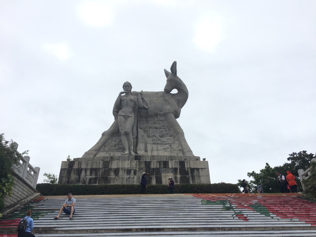 三亚鹿回头风景区好玩吗,三亚鹿回头风景区景点怎么样