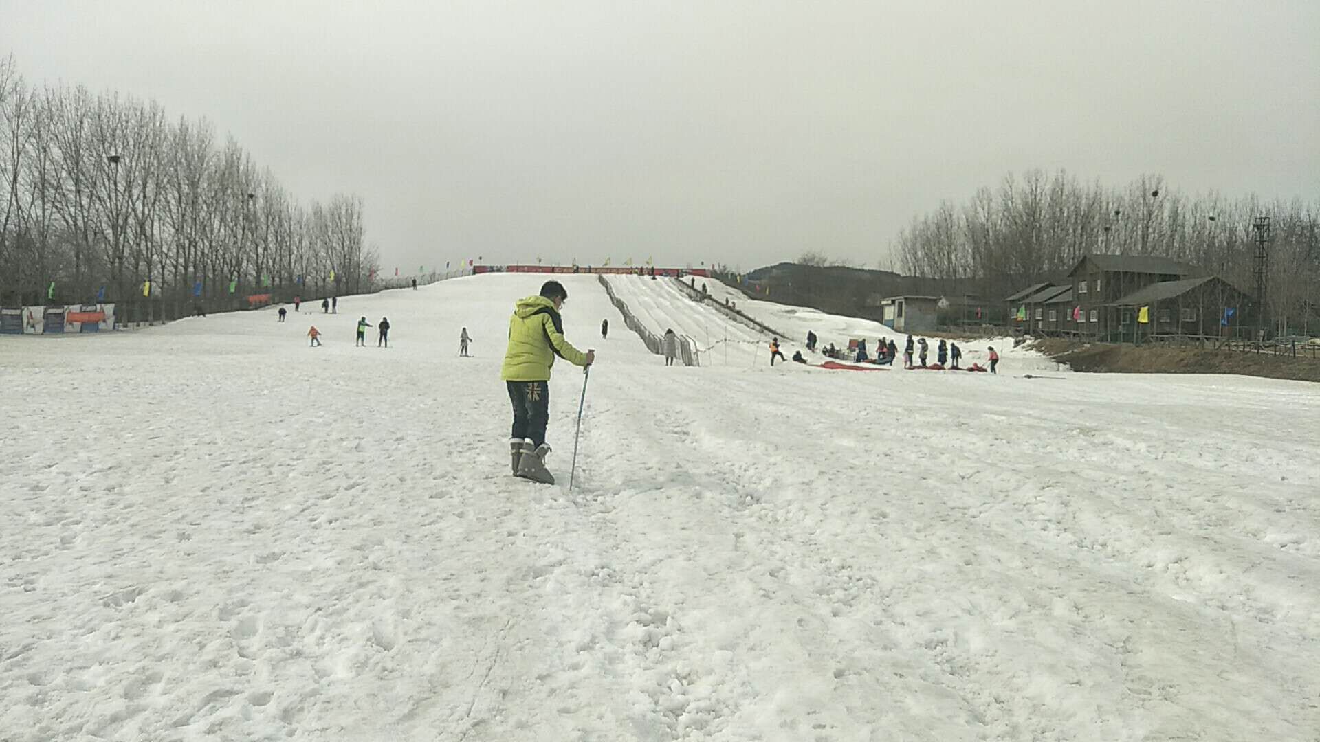 玉黛湖滑雪场