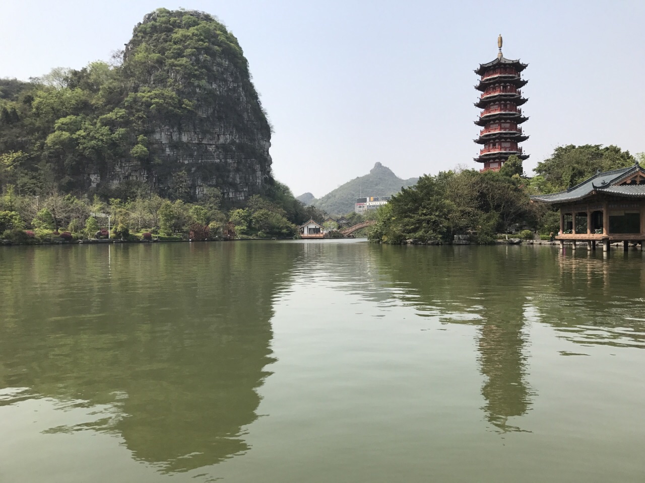桂林木龙湖