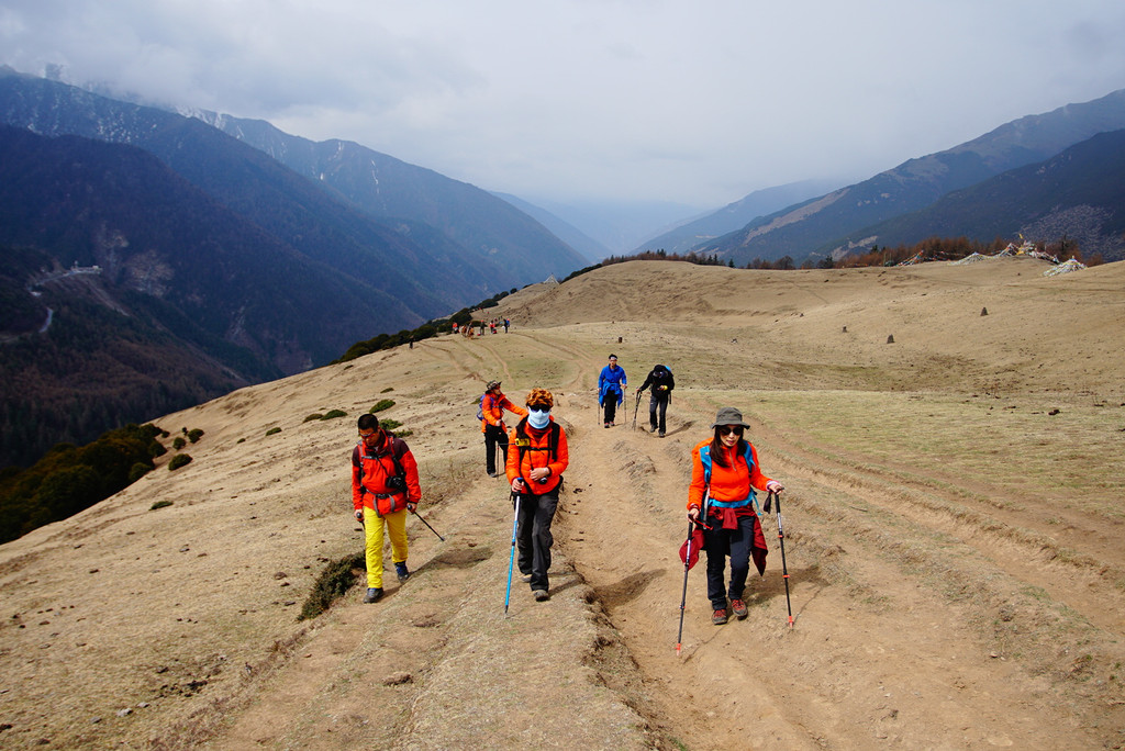 回顾我们清明节四姑娘山二峰的登山活动