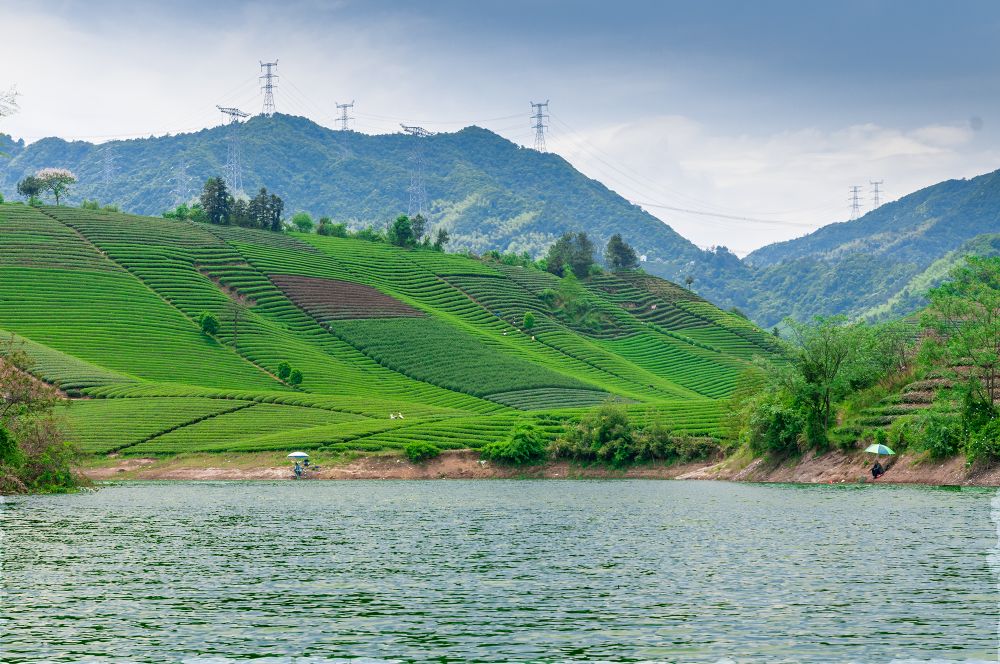 石鹅湖