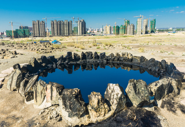 克拉玛依黑油山好玩吗,克拉玛依黑油山景点怎么样