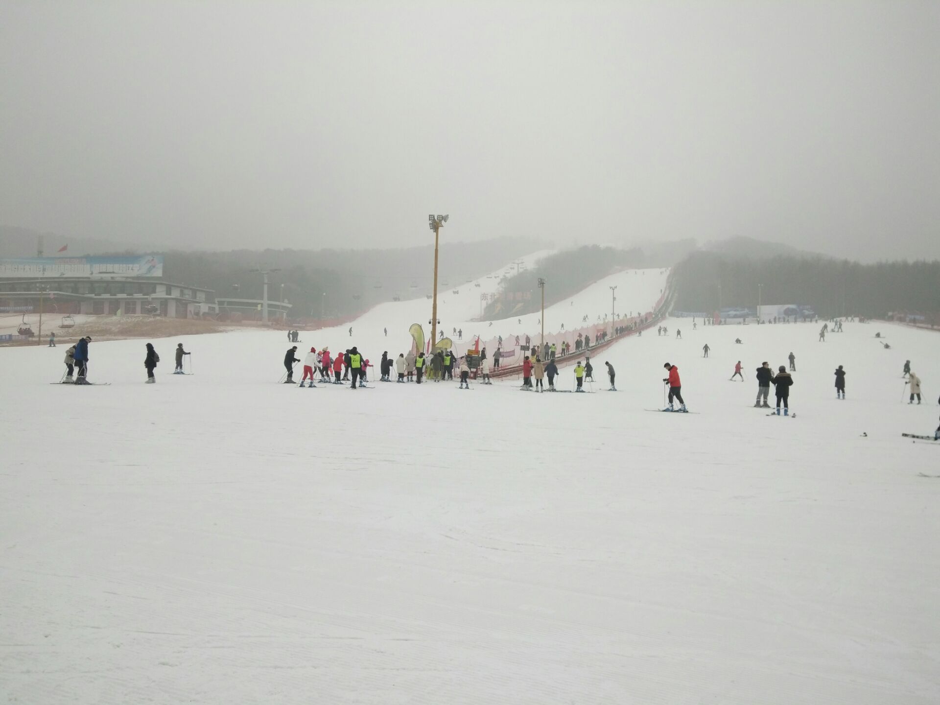 2023东北亚滑雪场玩乐攻略,...可以选择住在东北亚滑雪场...【去哪儿攻略】