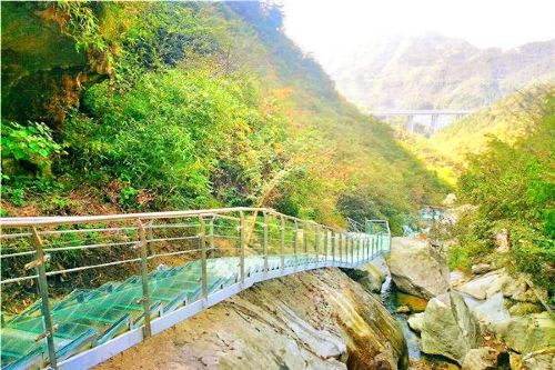 平江碧龙峡景区