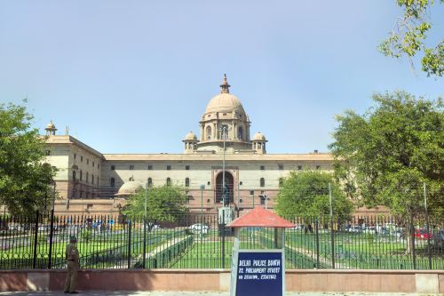 康诺特广场 connaught place