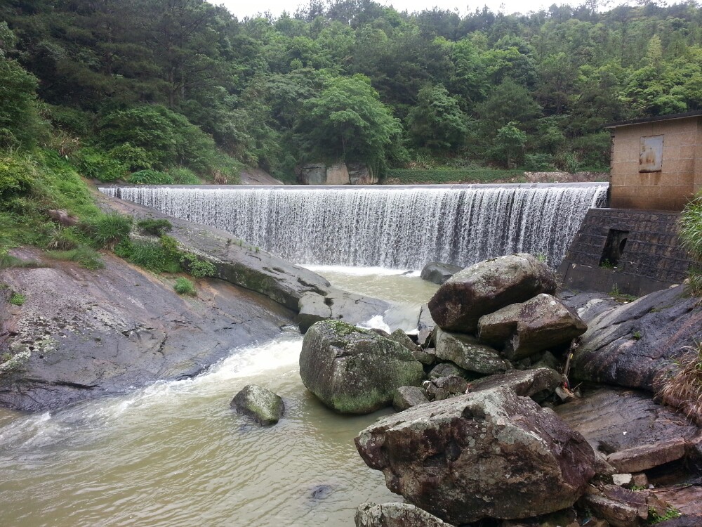 九鲤湖风景区