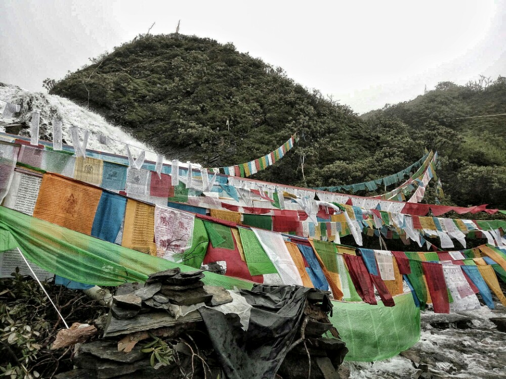 【携程攻略】隆子扎日神山景点,扎日风景区主要为原始生态景区,整个