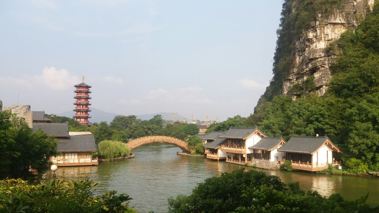桂林木龙湖
