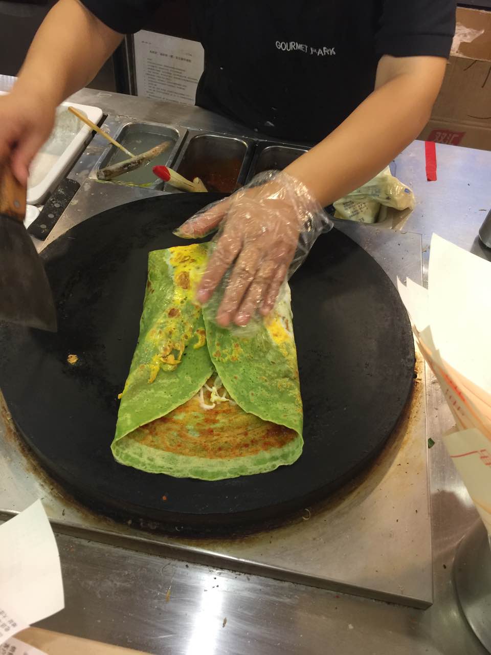 【携程美食林】大连如今煎饼果子餐馆,亚惠的煎饼果子就是好吃,干净
