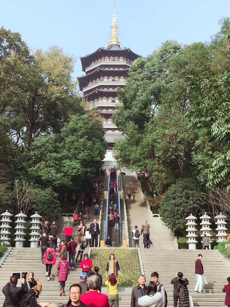 杭州雷峰塔好玩吗,杭州雷峰塔景点怎么样_点评_评价