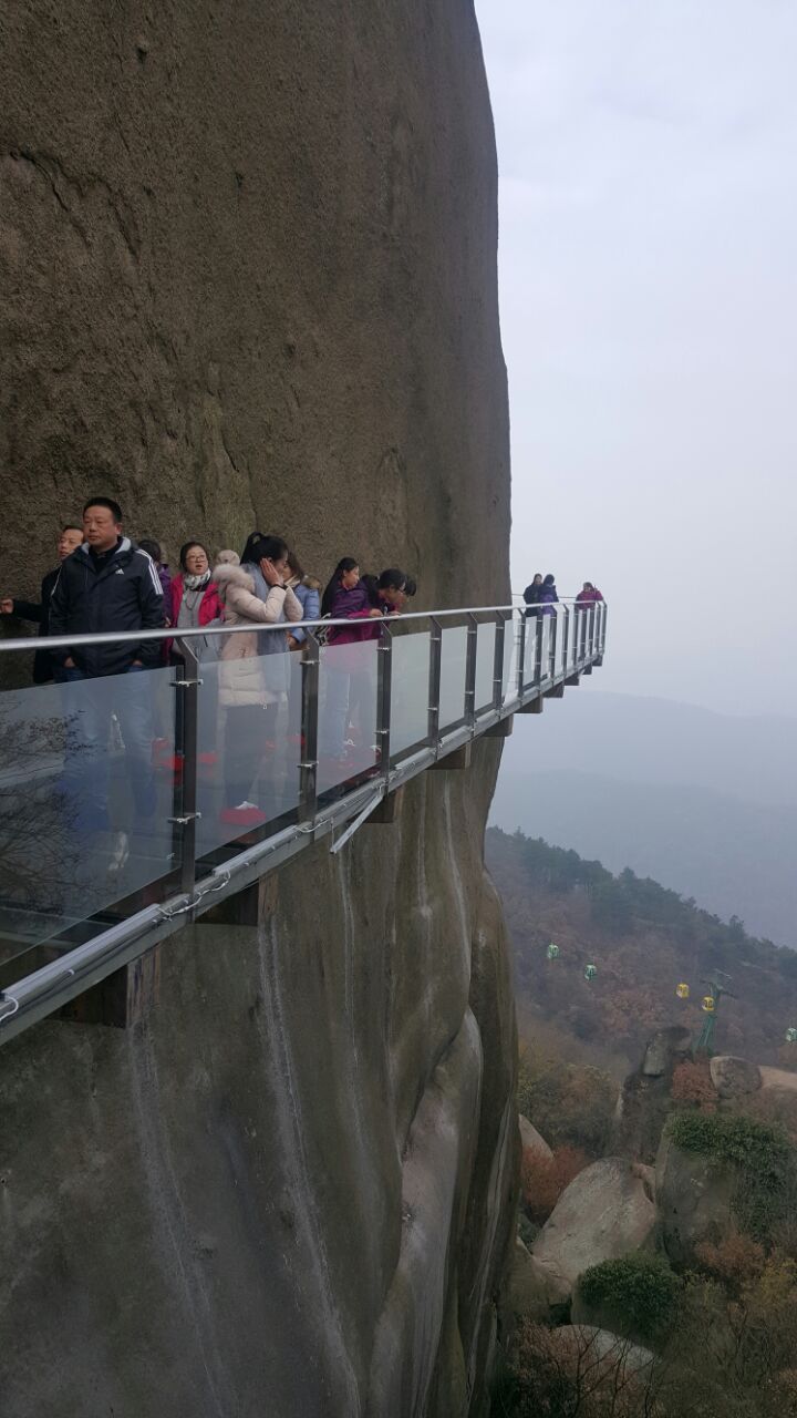 巨石山旅游景点攻略图