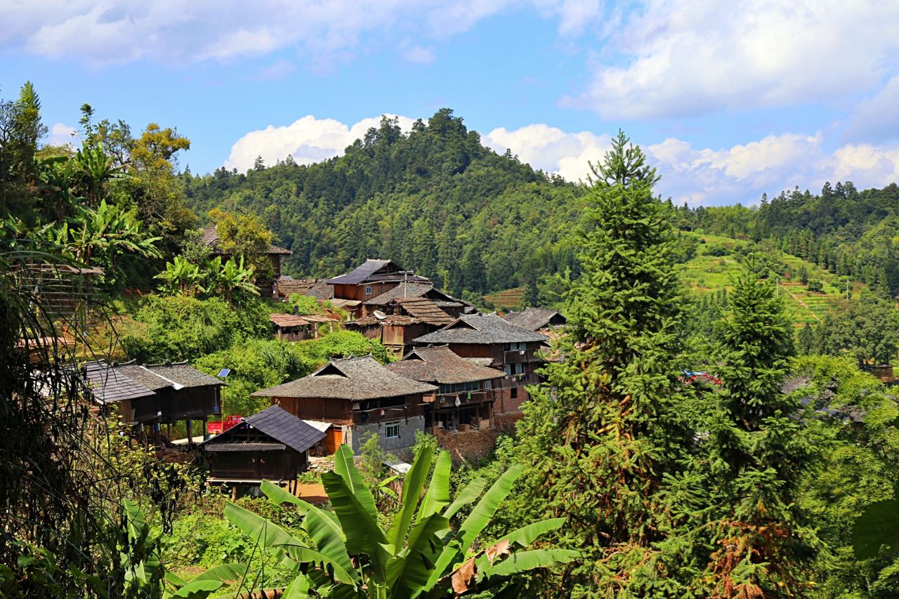 【携程攻略】凯里岜沙苗寨景点,岜沙苗寨位于从江县,距离县城很近