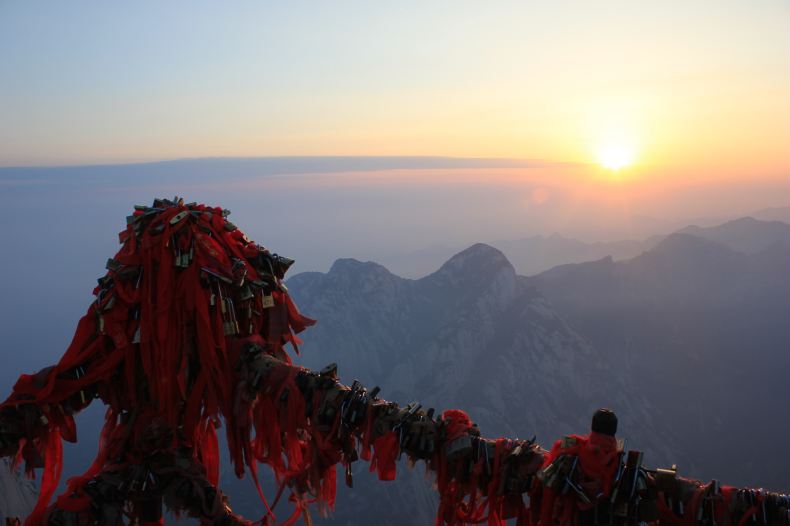 东峰(朝阳峰)