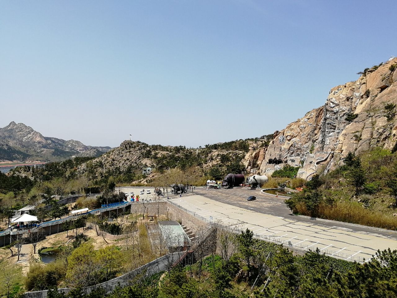 西霞口神雕山野生动物园
