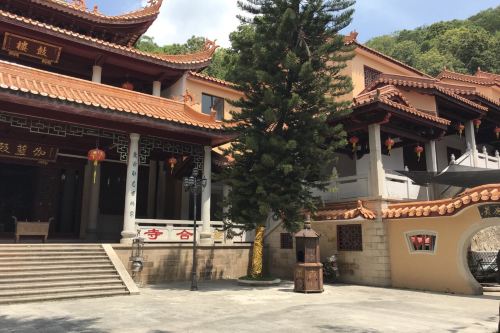 松林古寺