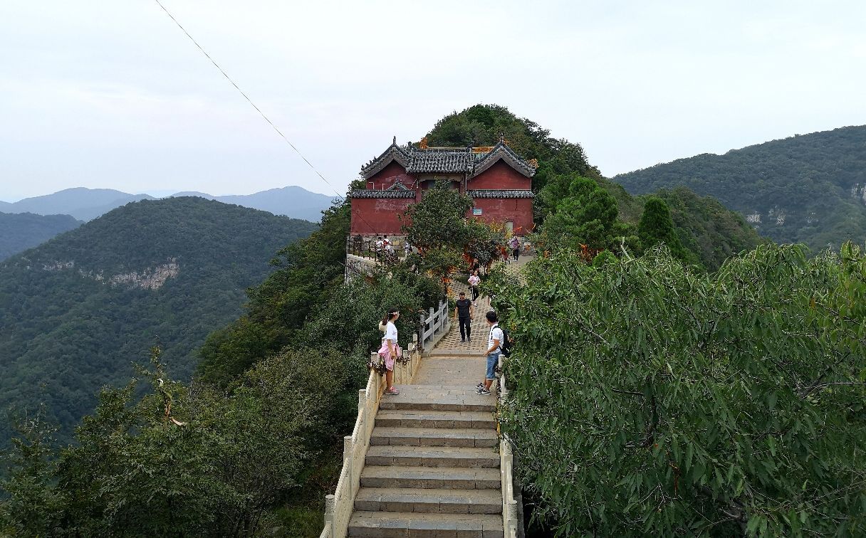 茱萸峰