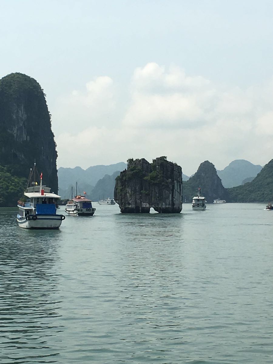【携程攻略】下龙湾香炉石好玩吗,下龙湾香炉石景点样