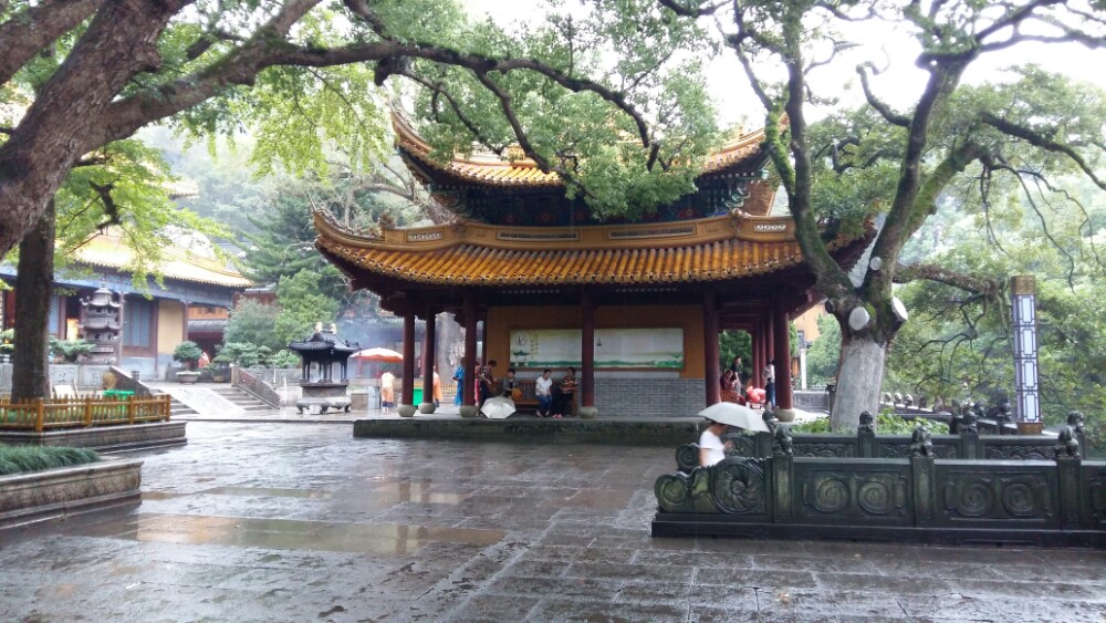 法雨寺