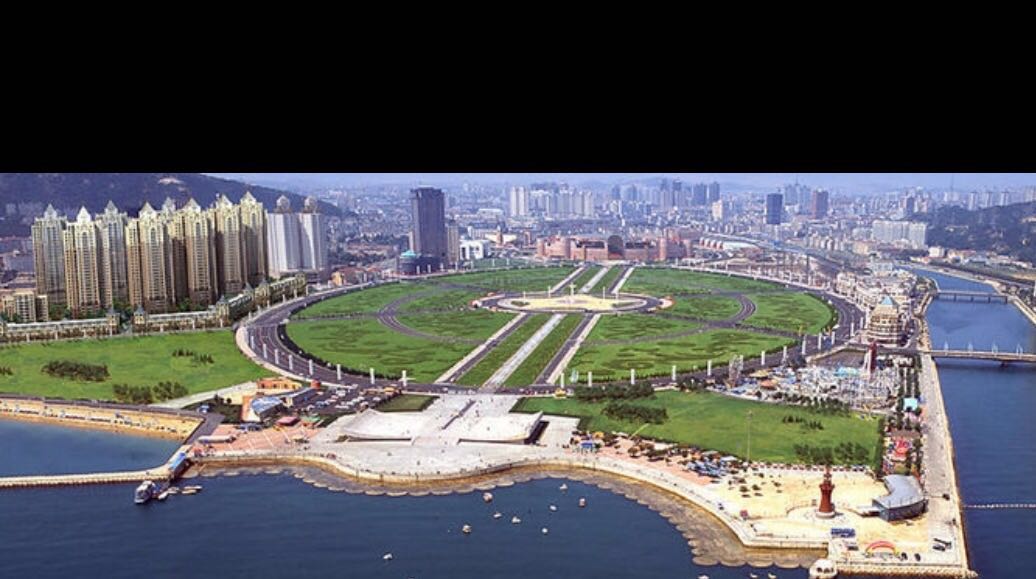 【携程攻略】大连星海广场景点,星海广场是亚洲最大的