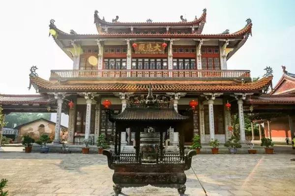 地址:福建省莆田市荔城区胜利北街535 南少林寺