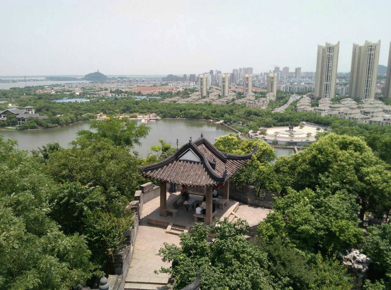 【携程攻略】镇江多景楼景点,镇江的多景楼也称北固楼,是镇江北固山顶