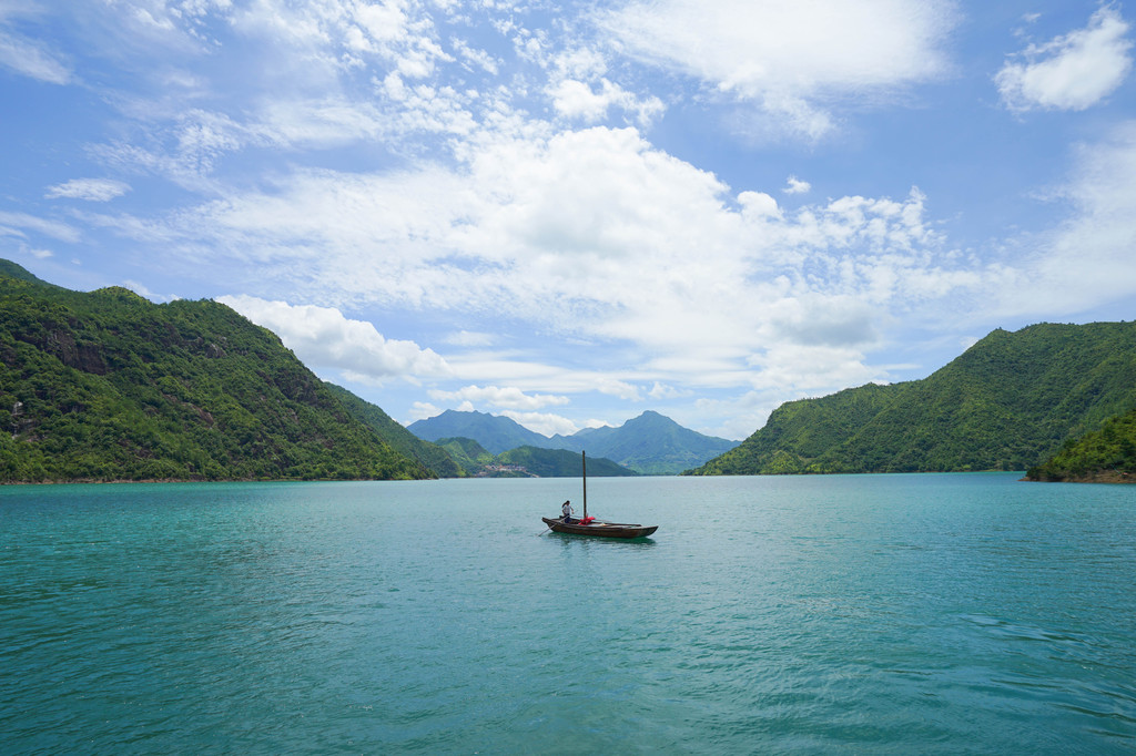 带着萌娃出去浪|夏日千峡湖的亲子时光