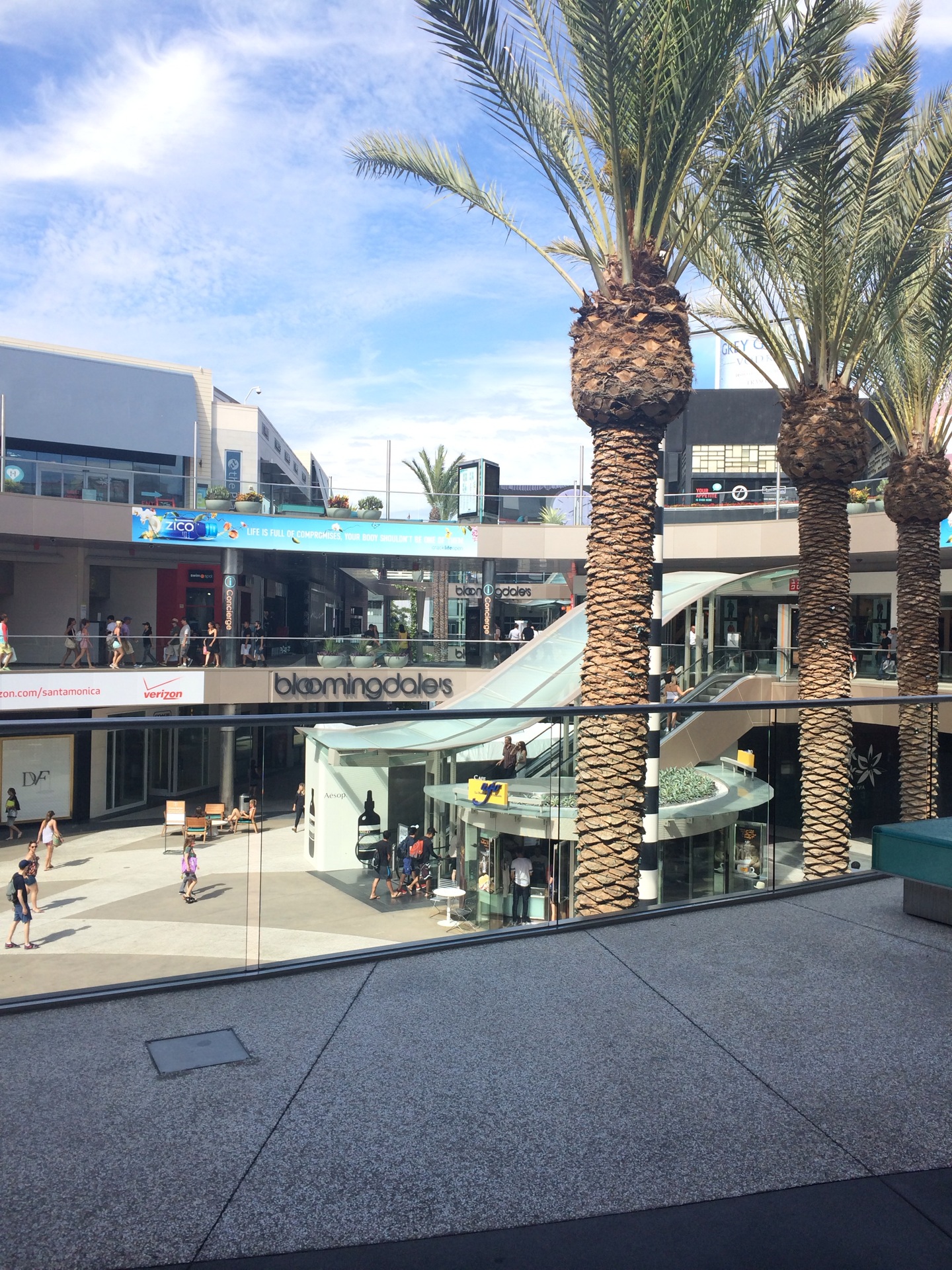 crepemaker santa monica place