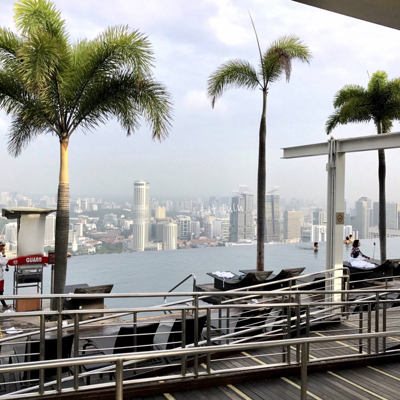 滨海湾金沙酒店无边泳池