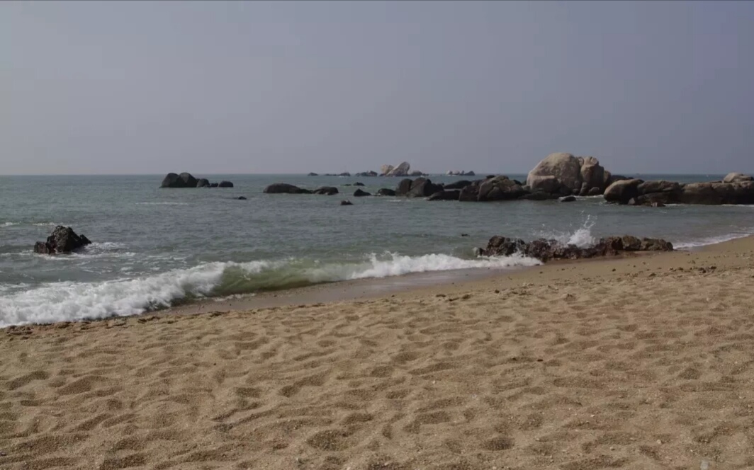 芭堤雅有裸体海滩吗_上海周边有海滩的地方_上海海滩有哪些