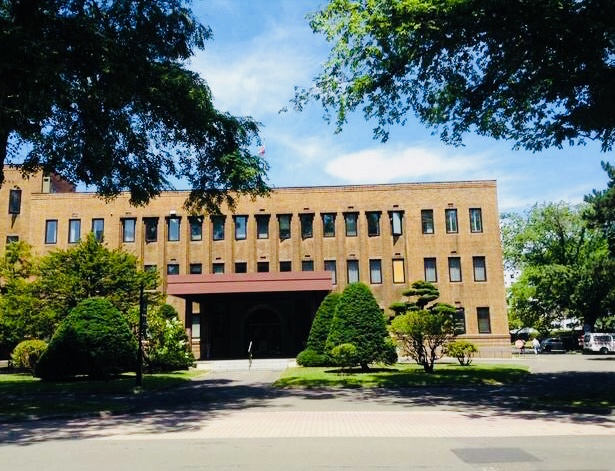 北海道大学