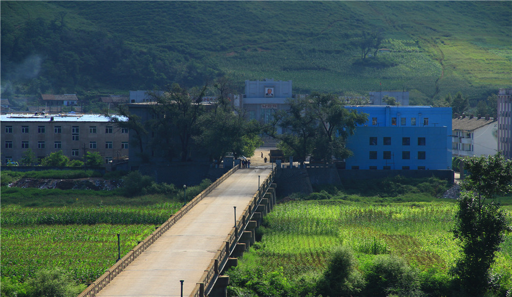 那一年,飘走东北,吉林省休闲之旅;图们市风采,中国图们国门,图们口岸