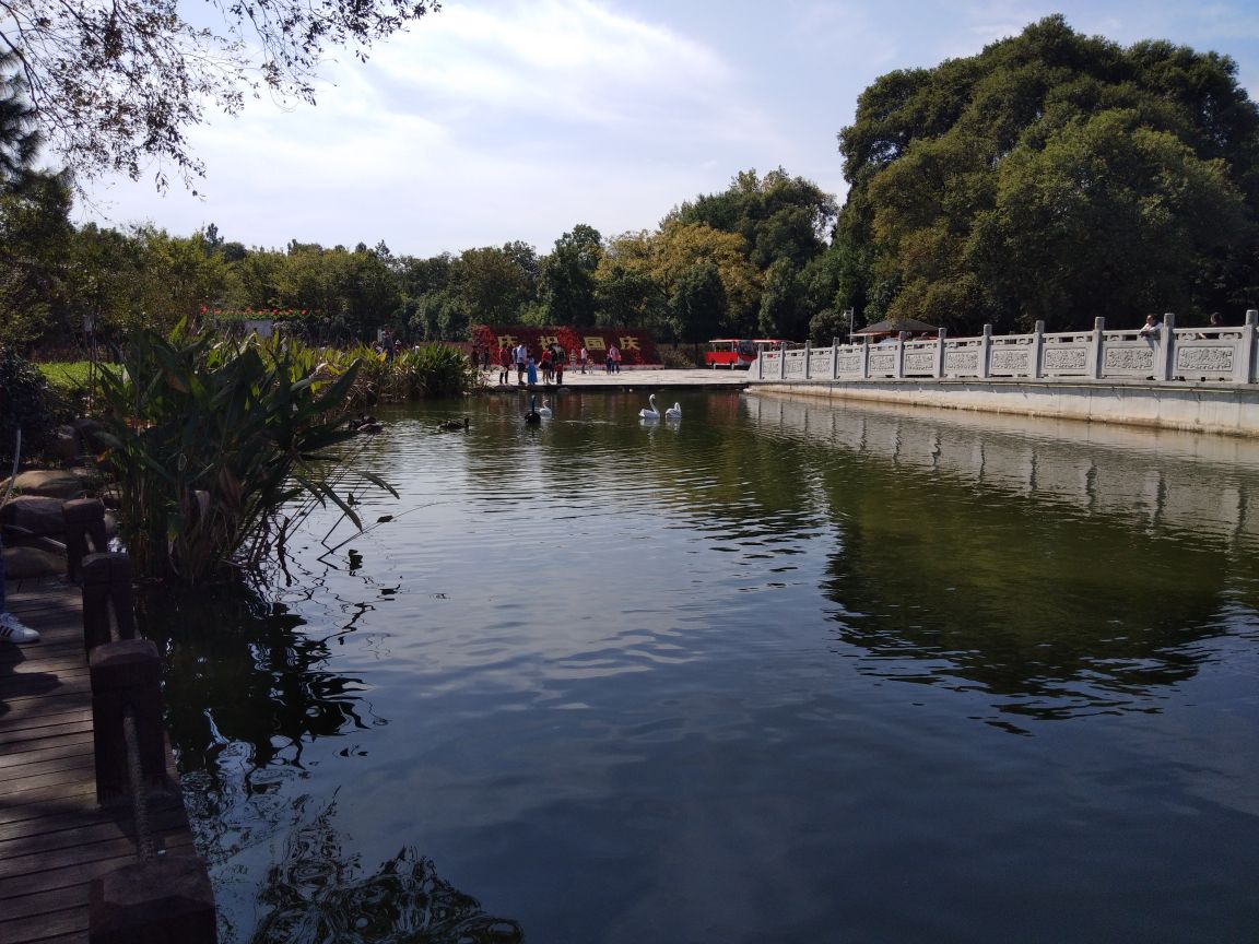 舒城万佛湖风景区好玩吗,舒城万佛湖风景区景点怎么样