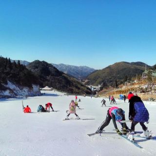 绿水尖滑雪场