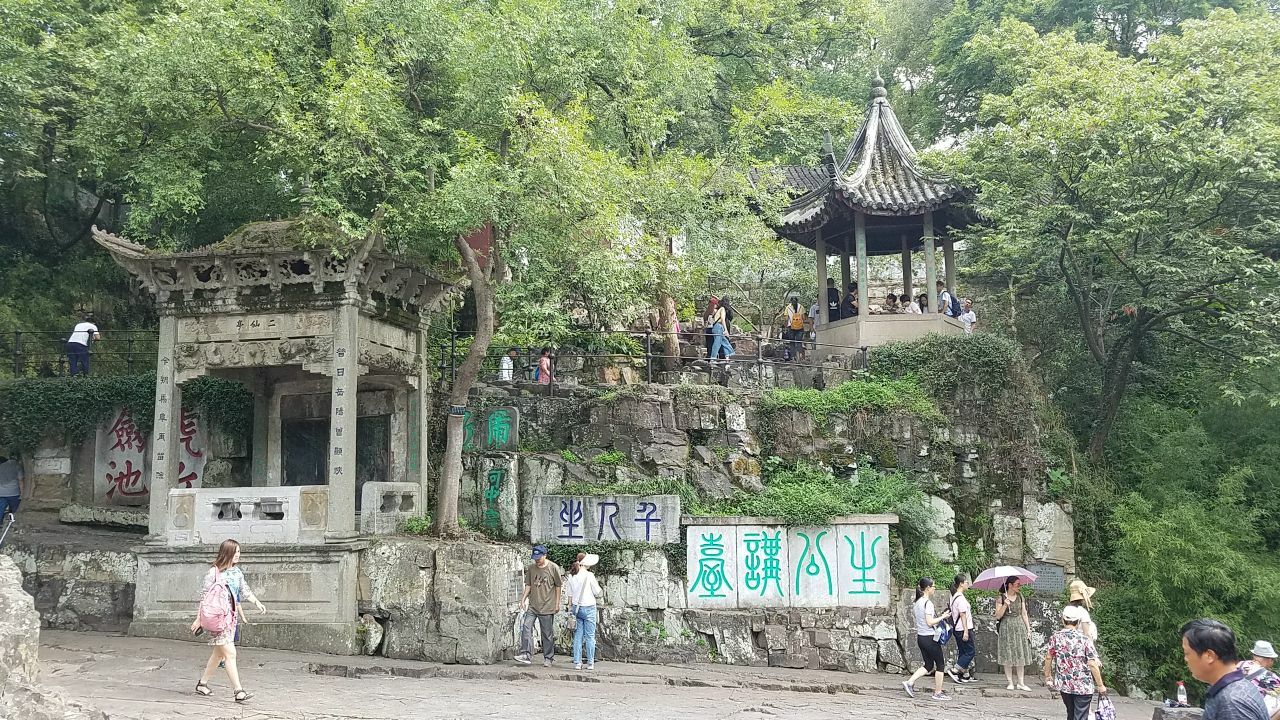 虎丘旅游景点攻略图