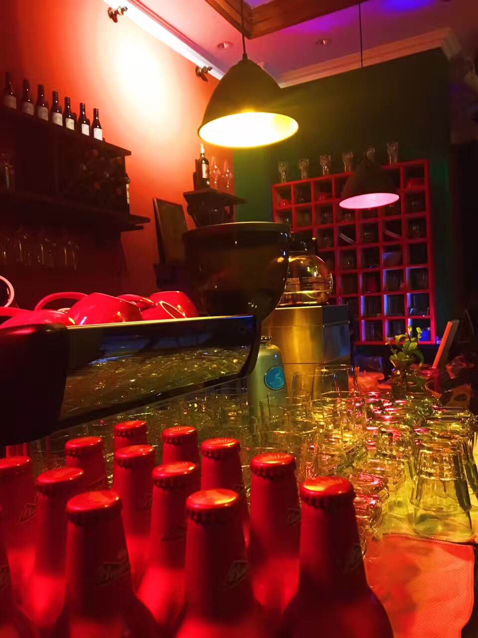小圈子咖啡茶语酒吧