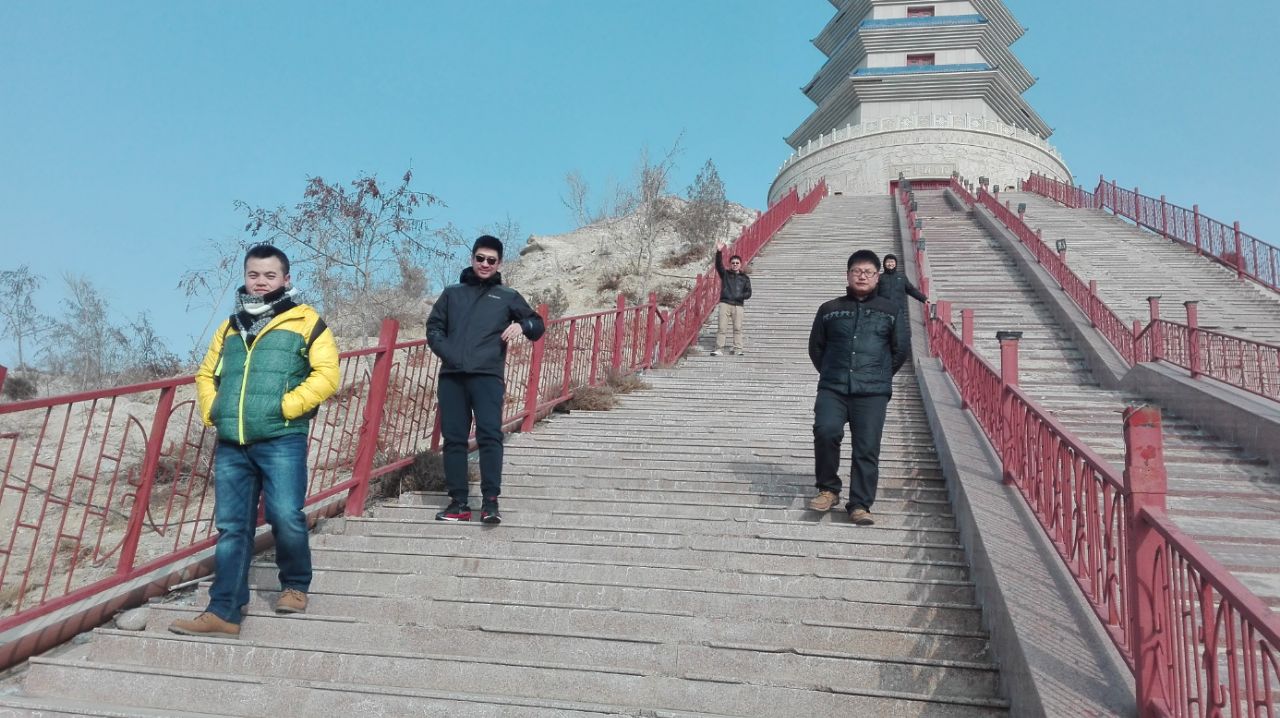 库尔勒龙之山东归滑雪场好玩吗,库尔勒龙之山东归滑雪