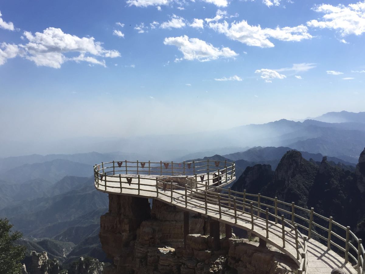 白石山世界地质公园