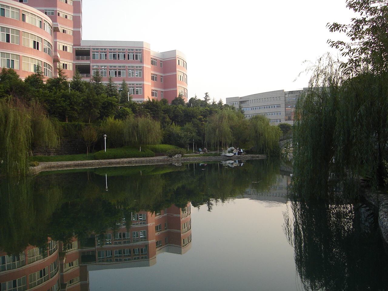 西华师范大学旅游景点攻略图