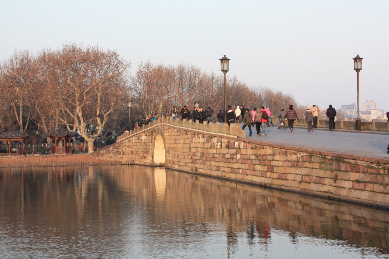 断桥残雪旅游景点攻略图