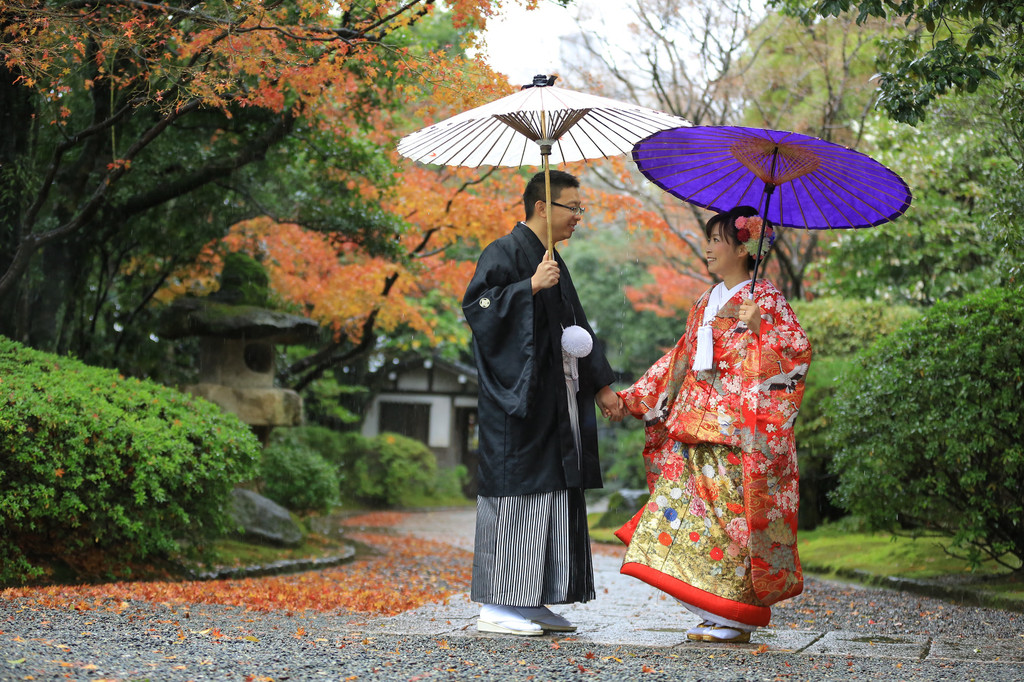 怎样去日本拍摄传统浪漫的日式和服婚纱照