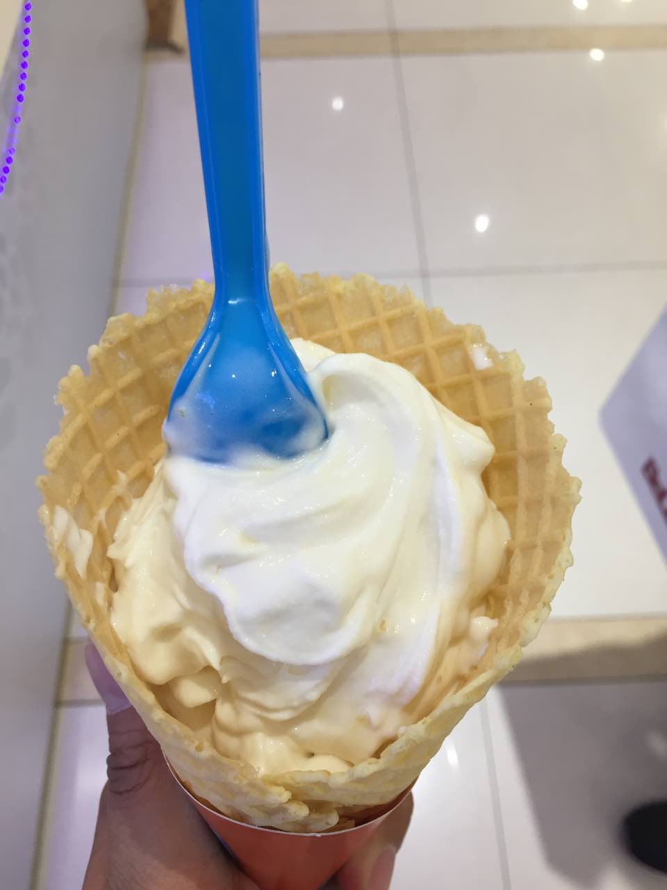 要的杨枝甘露口味,有一股特别的清凉的香味,非常喜欢