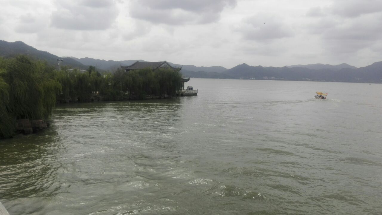 东钱湖