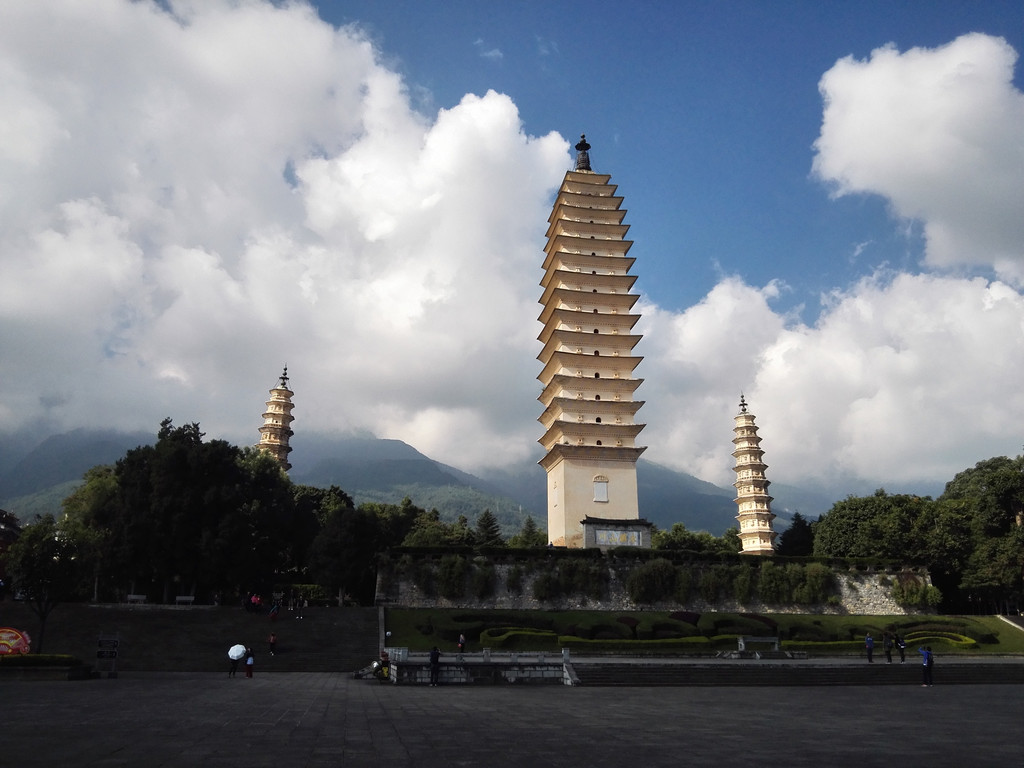 大理纪行之崇圣寺三塔,弘圣寺塔