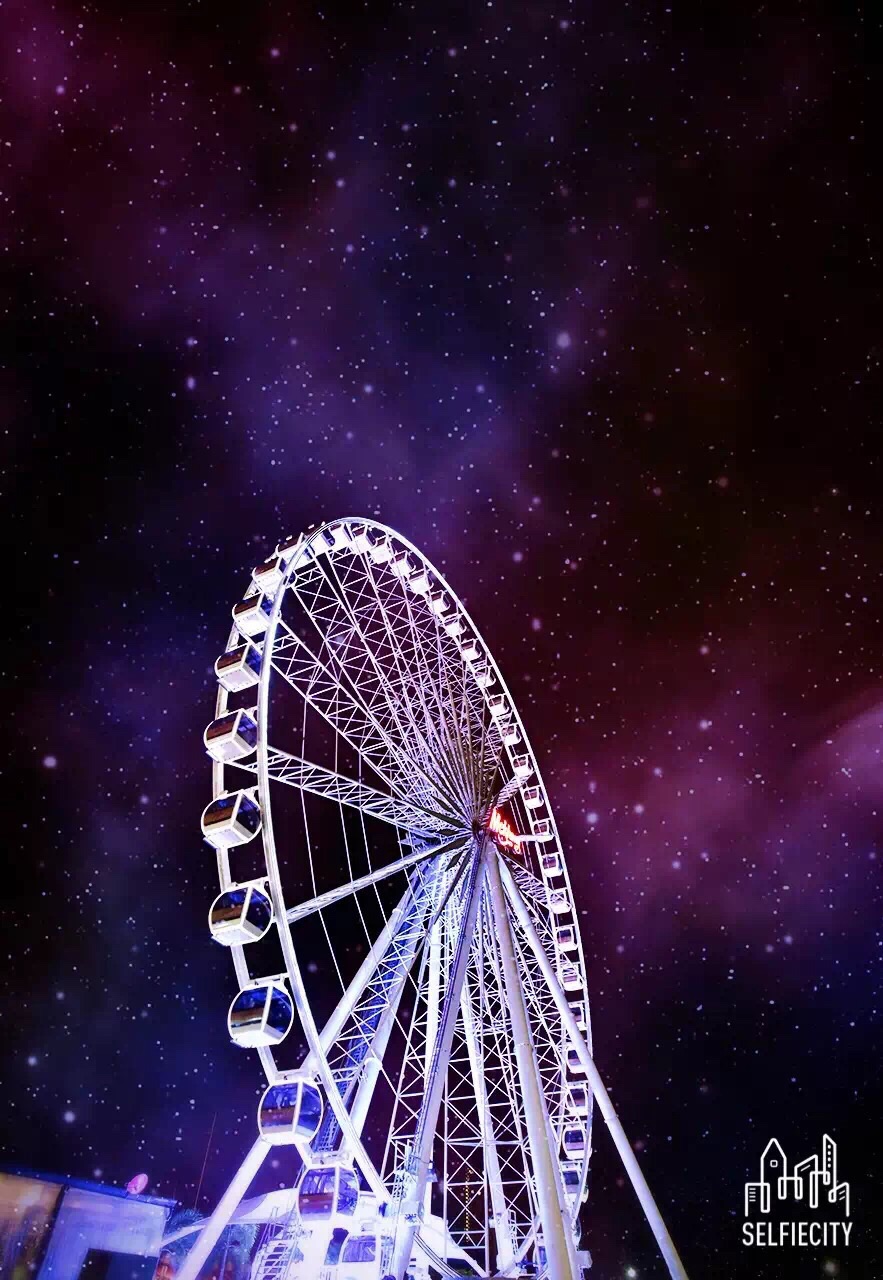 曼谷夜市摩天轮