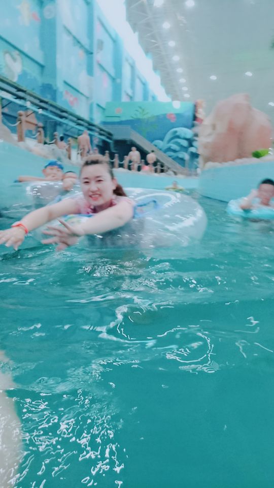 海之恋广场同乐ocean万人水上乐园