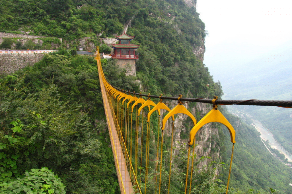 九皇山猿王洞   分 1条点评 其它景点 景点与地标 距景点583m