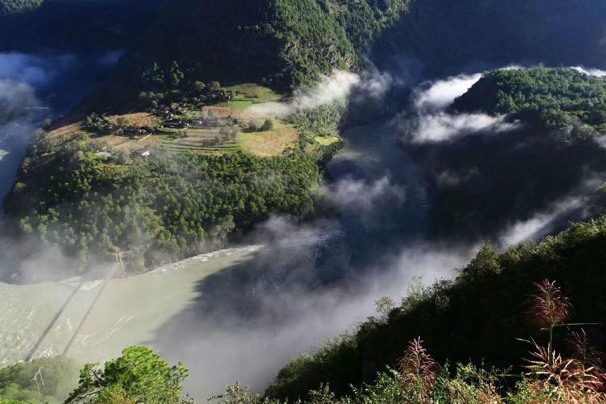 怒江大峡谷旅游景点攻略图