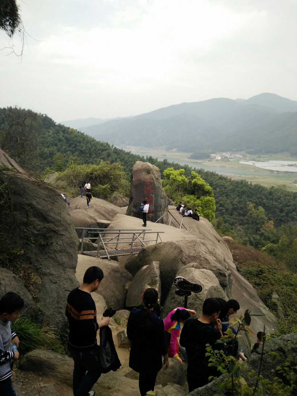 南昌梅岭狮子峰好玩吗,南昌梅岭狮子峰景点怎么样