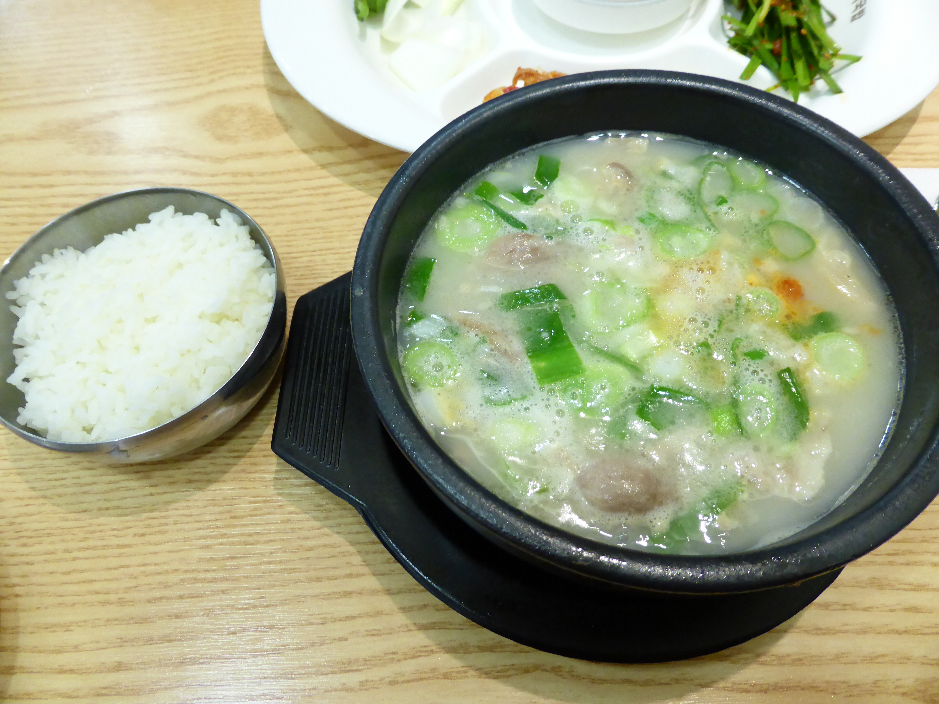 密阳米肠猪肉汤饭